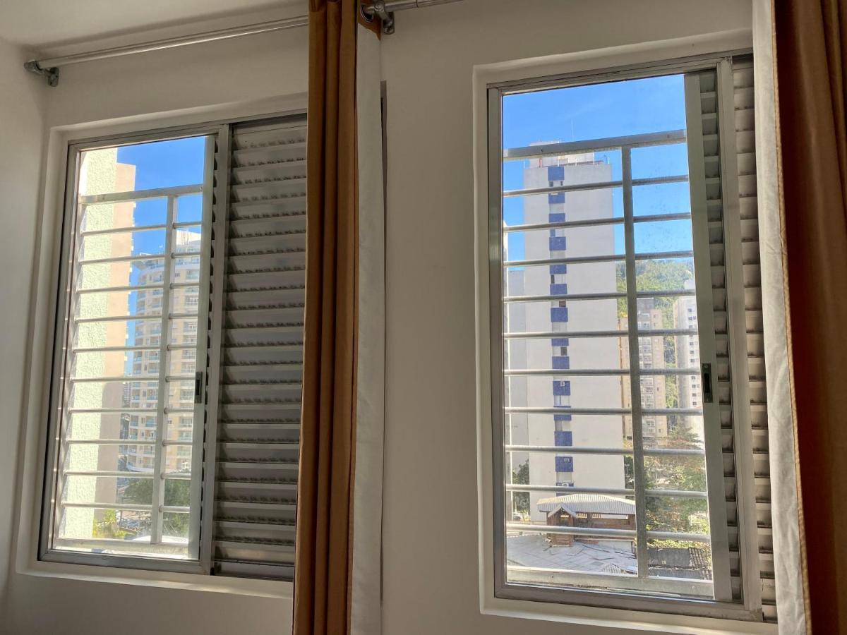 Apartamento Pitangueiras Guaruja Bagian luar foto