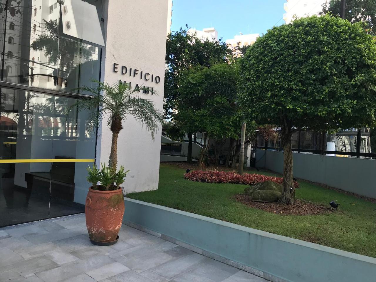 Apartamento Pitangueiras Guaruja Bagian luar foto